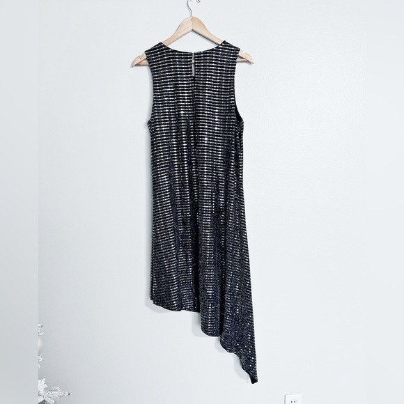 Anne Klein Shimmer Liquid Sleek Cocktail Party Dress - Picture 4 of 5